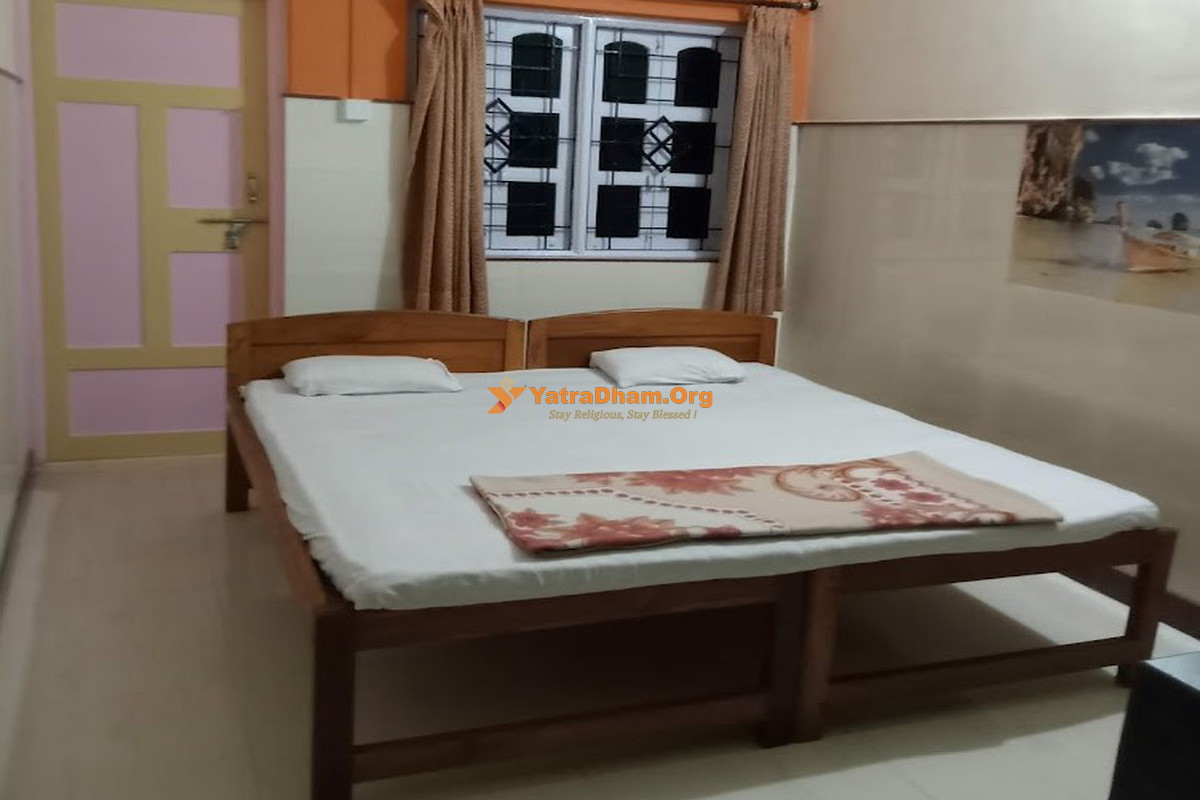 Siddhi Palace Ganpatipule 2 Bed Room