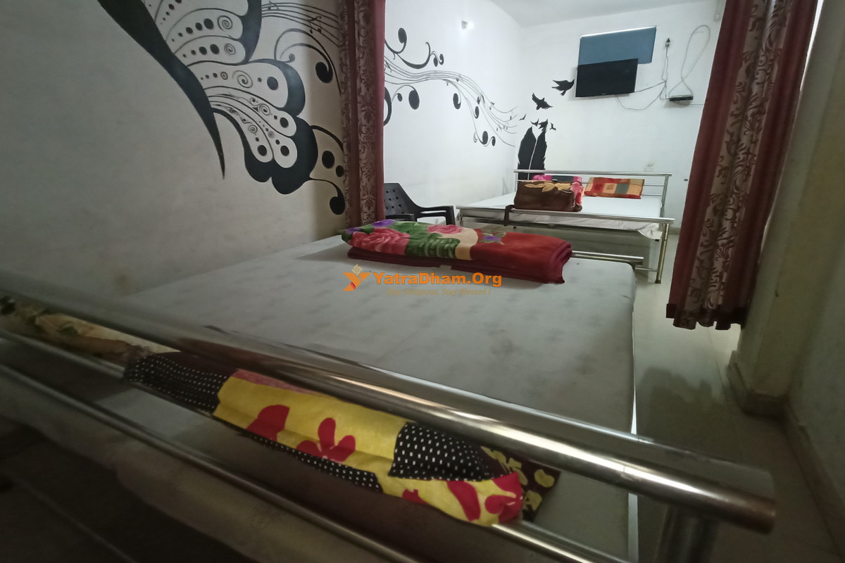 Chitrakoot Raja Shivendra Bhawan 4 Bed Room View