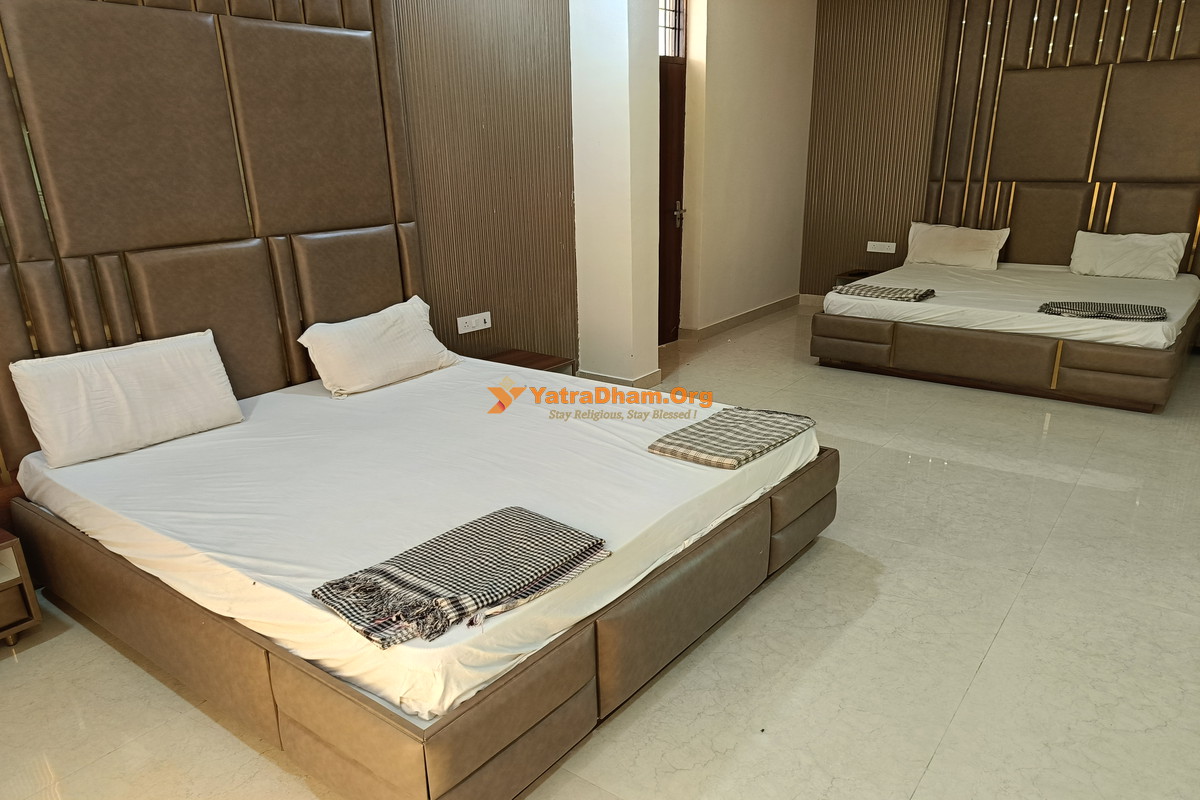 Vrindavan Radha Krishna Ashram 4 Bed Room