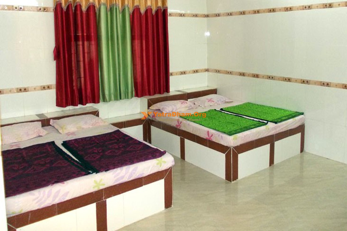 Gokul Paryatak Nivas Harihareshwar 4 Bed Room