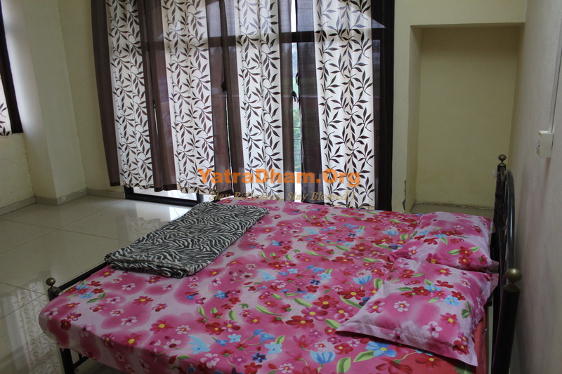 Shri Mahadaba Patil Maharaj Dharamshala Narsinhwadi (Kolhapur) 2 Bed non-AC Room