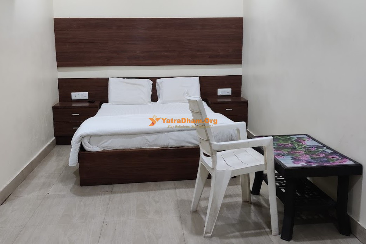 Kadiri Sri Mohan Grand Residency 2 Bed Room