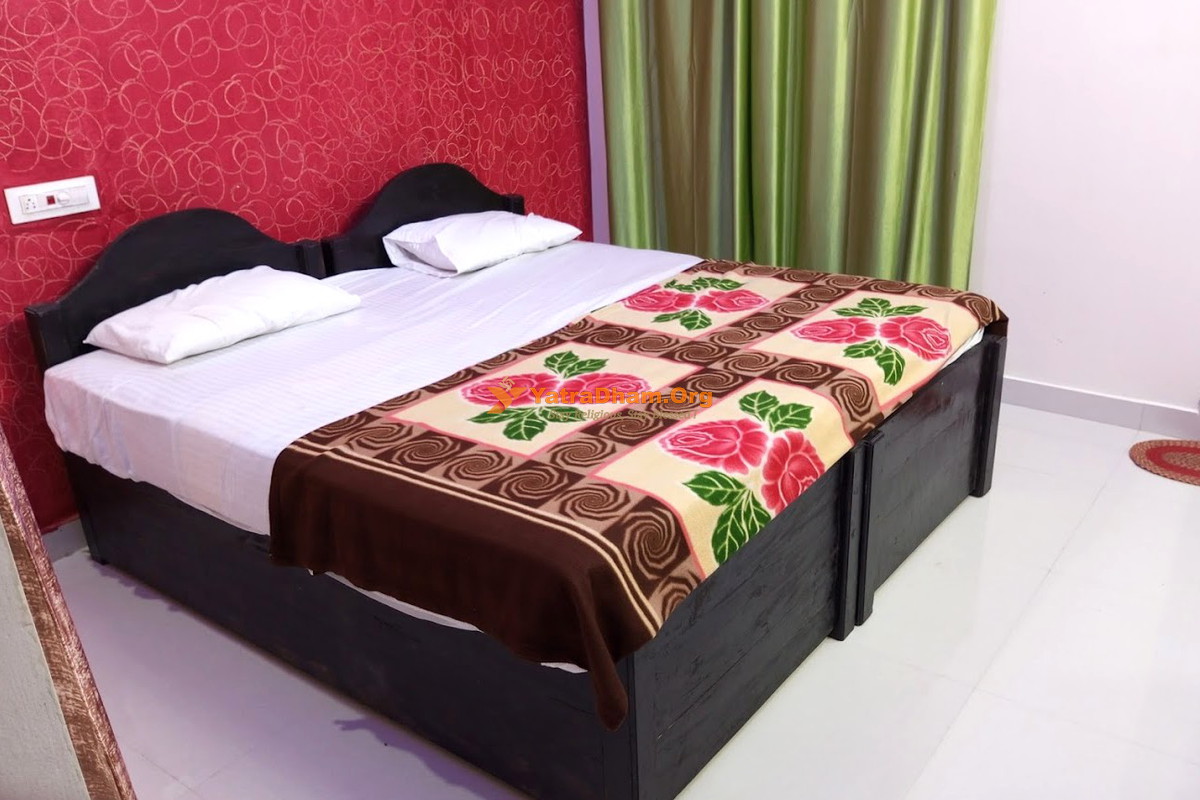 Sri Veda Lodge Kaleshwaram 2 Bed Room