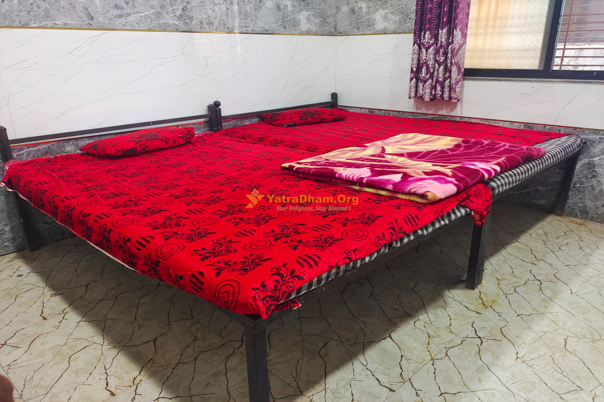 Saptashrungi Saptashrungi Nivas Lodging Room
