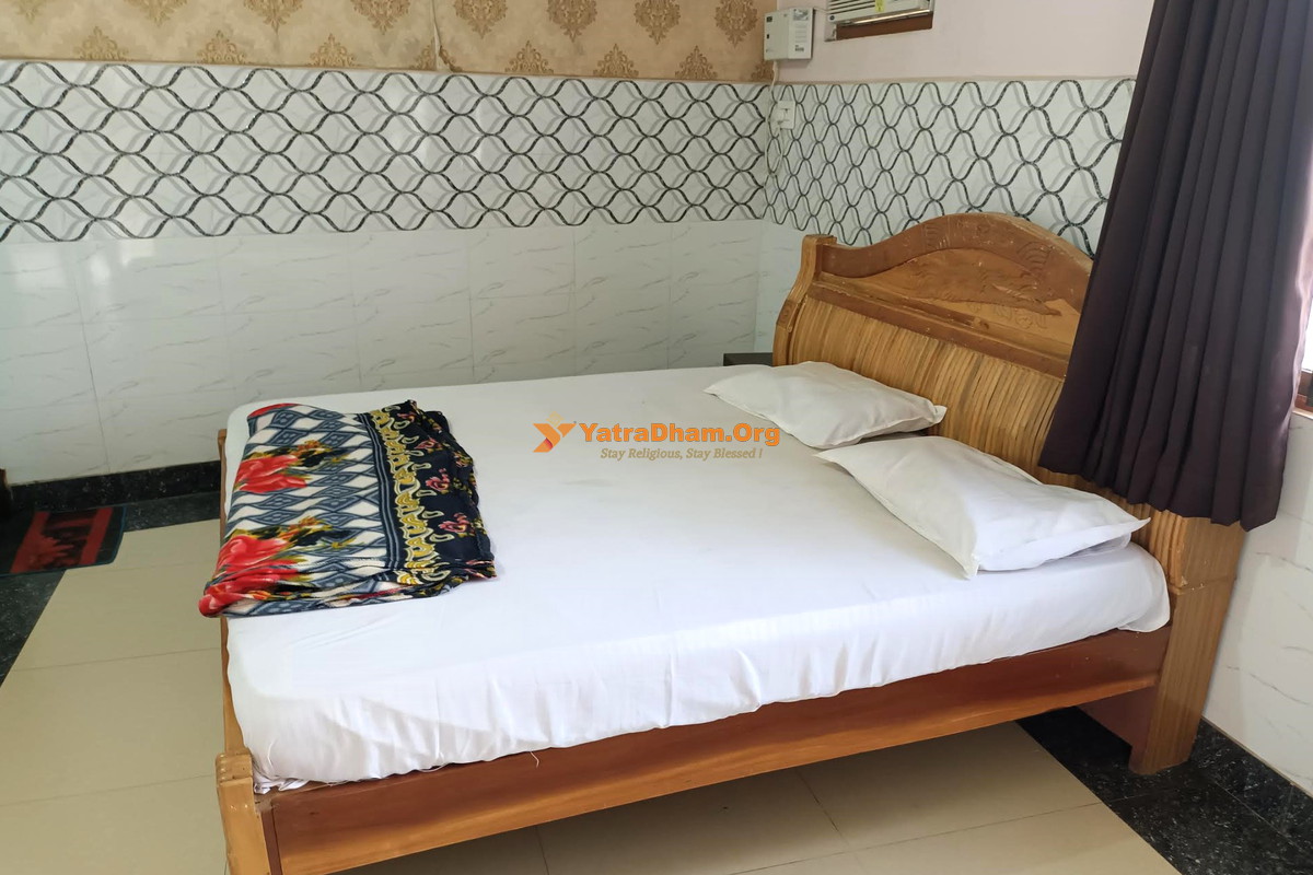Siyaram Homestay Ayodhya Room