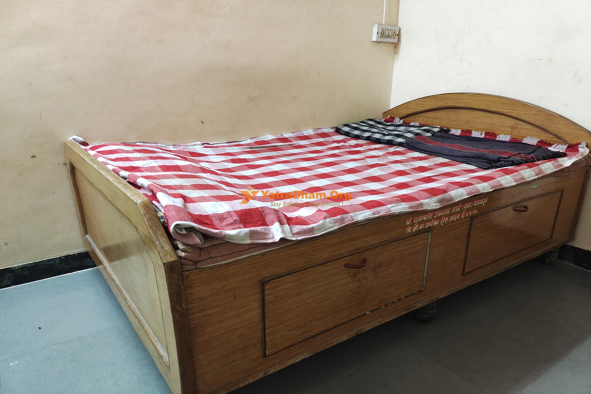 Shri Bhakt Niwas Theur 2 Bed Room