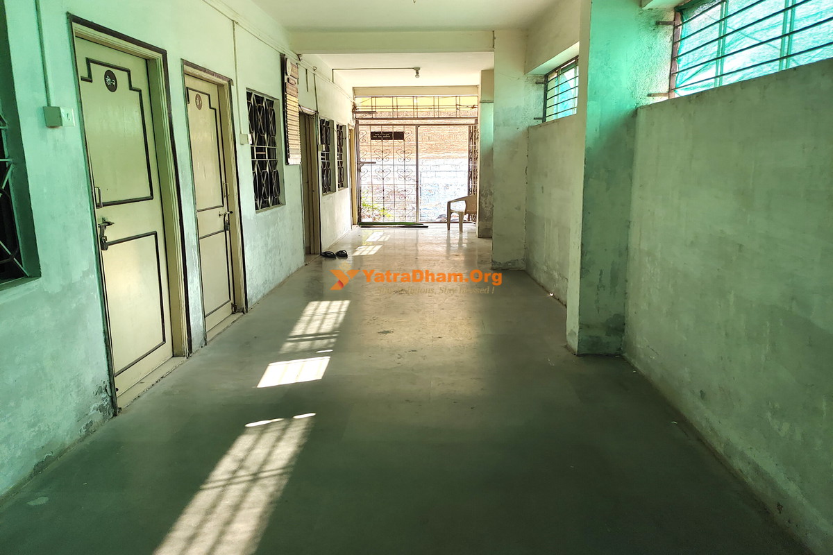 Maheshwari Bhakt Nivas Morgaon Lobby