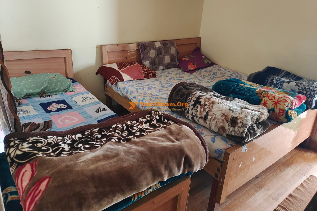Bangal Guest House Kedarnath 3 Bed Room View