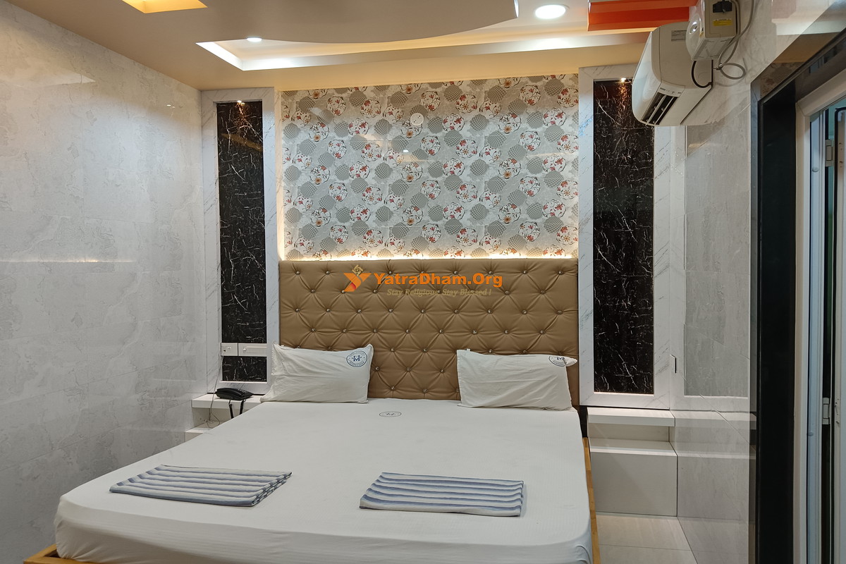 Rameshwaram Hotel Visakan 2 Bed Room View