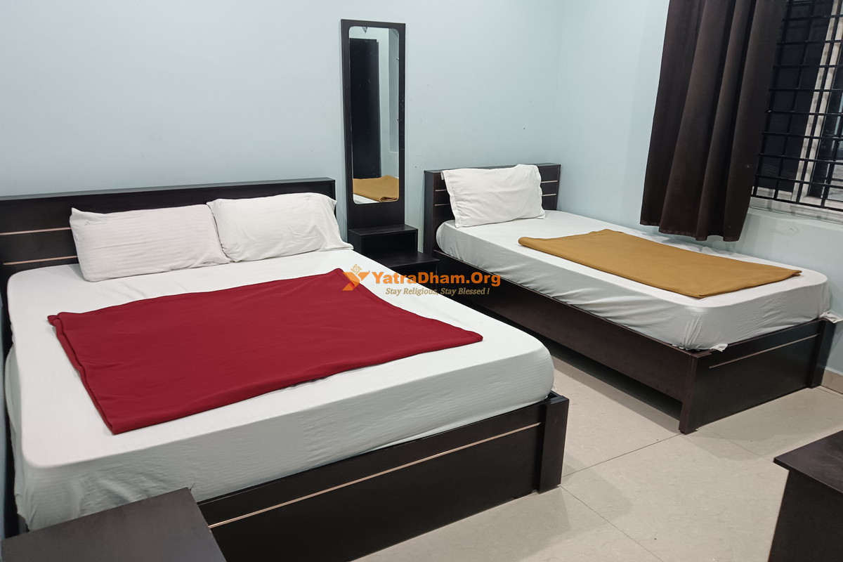 Hotel Annamalai Rameshwaram 3 Bed Room
