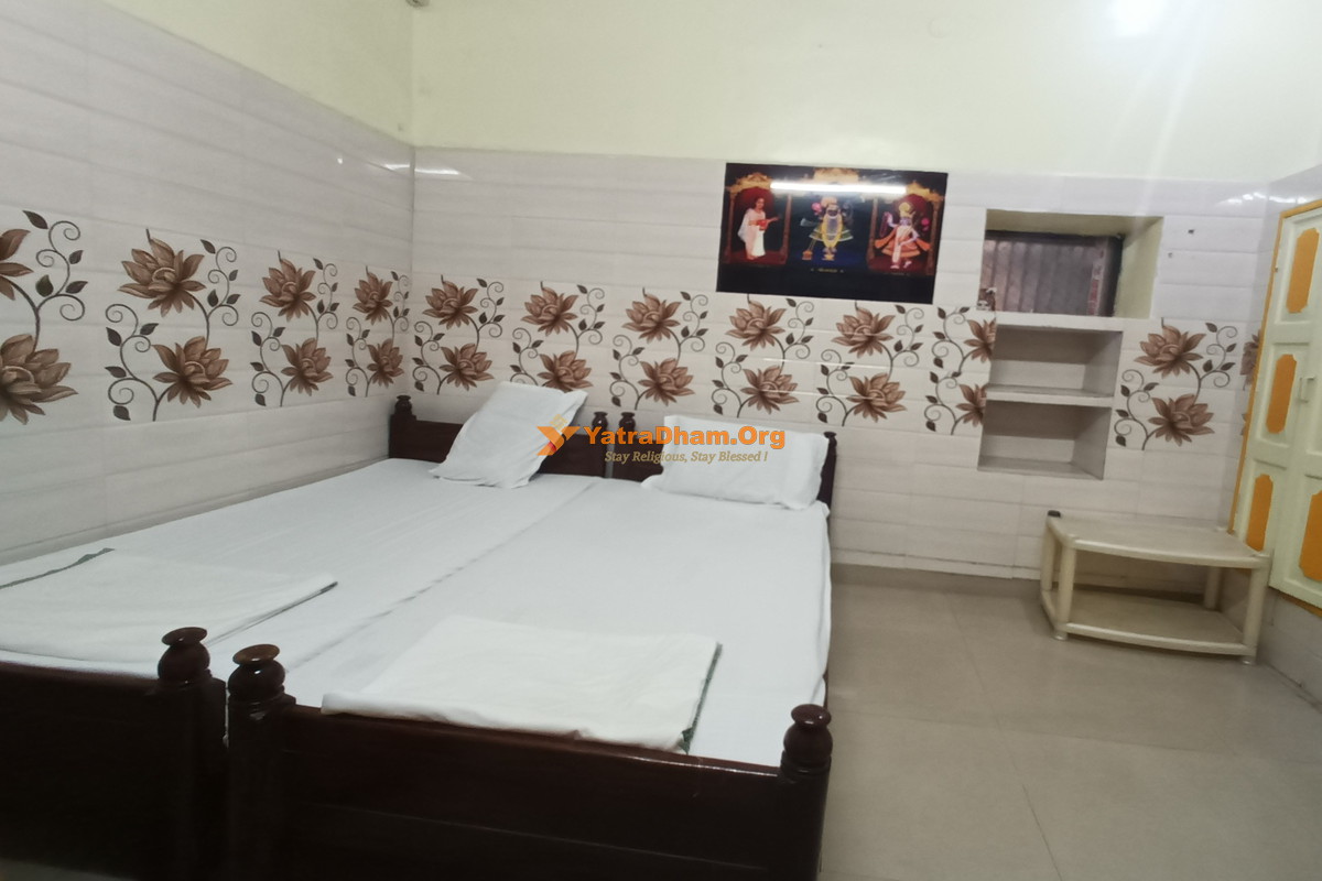 Mathura Narain Nivas 2 Bed Room View
