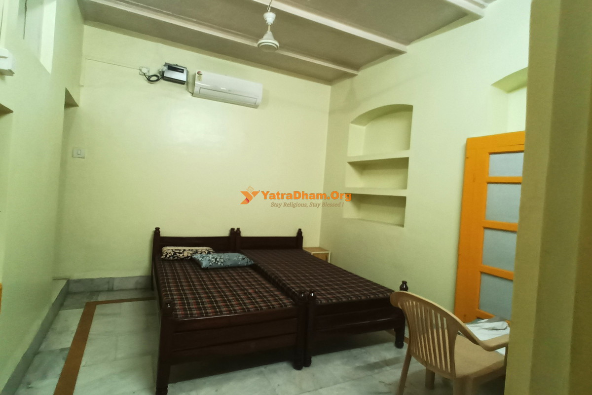 Mathura Narain Nivas 2 Bed Room View