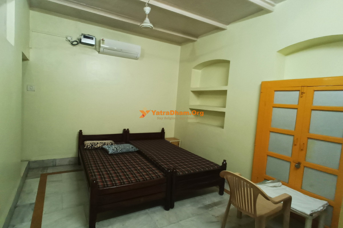 Mathura Narain Nivas 2 Bed Room View