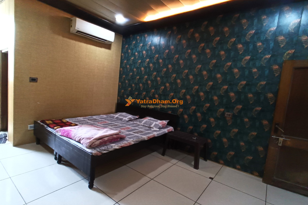 Barsana Chandigarh Seva Sadan (Shriji Nikunj) 2 Bed Room View