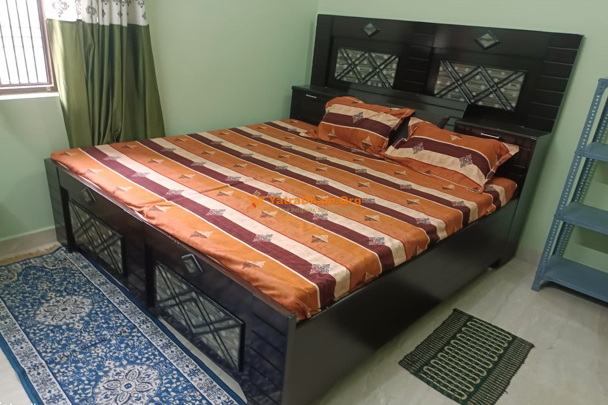 Prakash Homestay Ayodhya 2 Bed Room