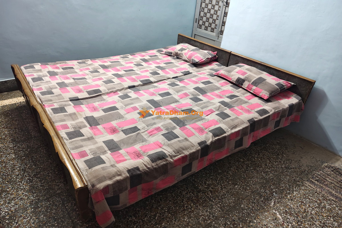 Nandini Paying Guest House Ayodhya 2 Bed Room