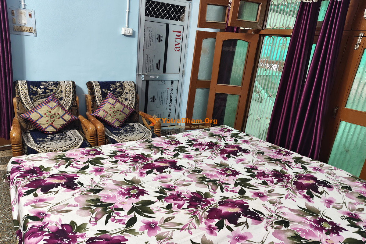 Nandini Paying Guest House Ayodhya 2 Bed Room