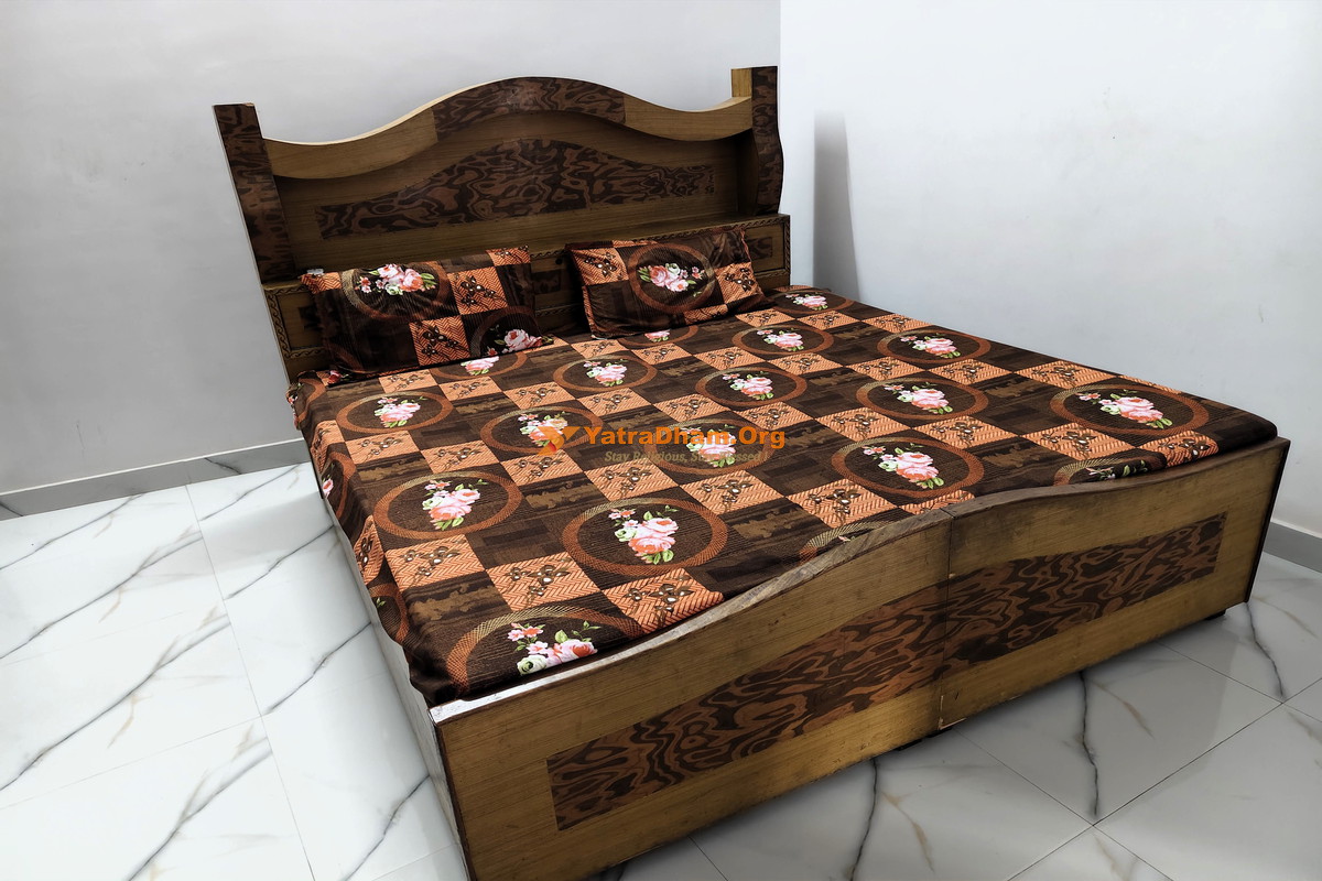 Ayodhya Shri Ram Darbar Paying Guest House Room View