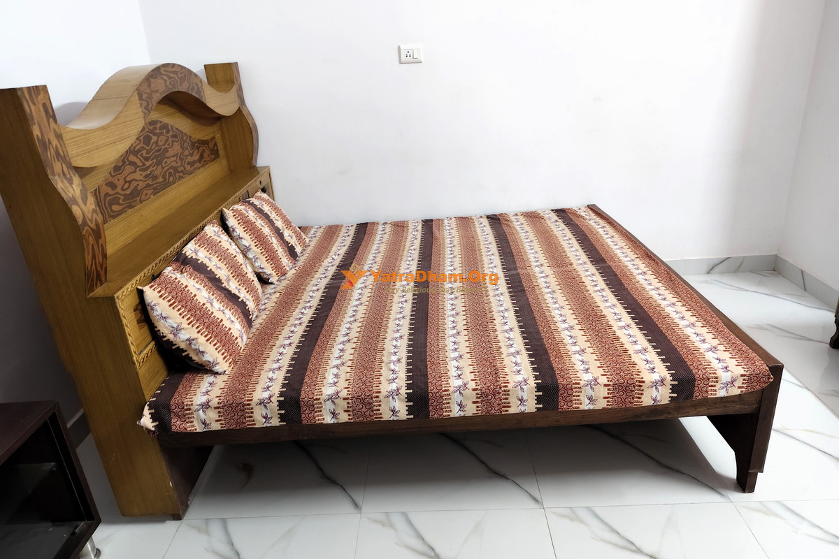 Ayodhya Shri Ram Darbar Paying Guest House Room View