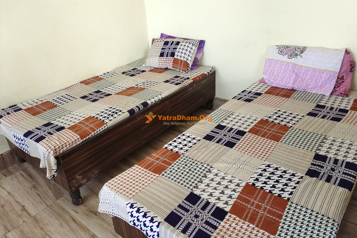 Sree Chaitanya Gudiya Math Dehradun 2 Bed Room View