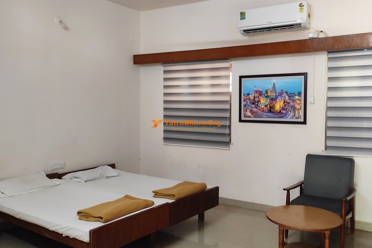 Birla Mangal Niketan Dharamshala Pandharpur 2 Bed Room