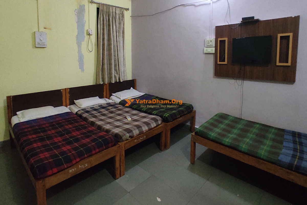 MTDC Holiday Resort Tuljapur 4 Bed Room