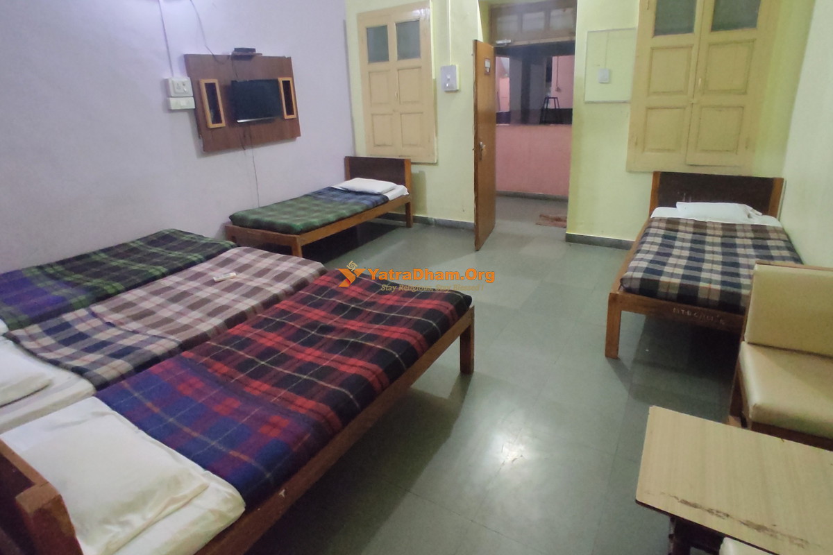 MTDC Holiday Resort Tuljapur 5 Bed Room