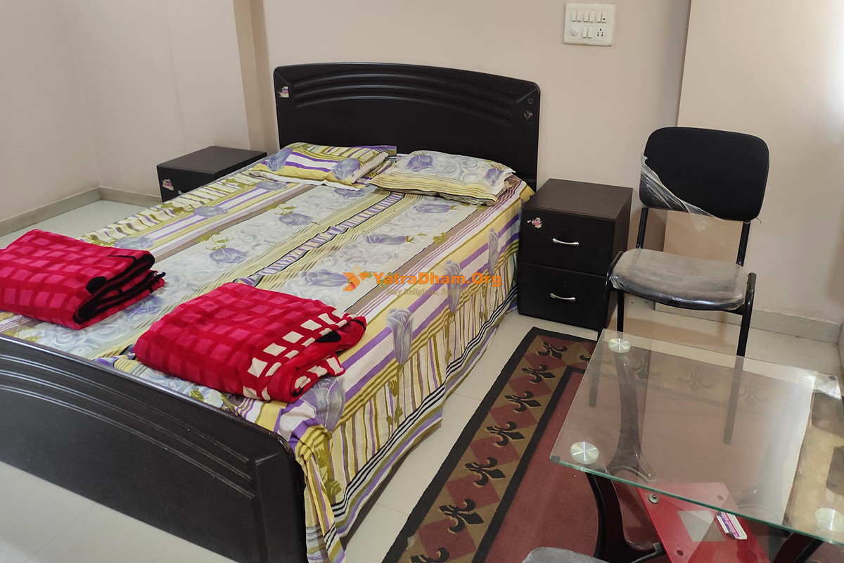 Shri Maheshwari Bhakt Niwas Narsinhwadi (Kolhapur) 2 Bed Room View