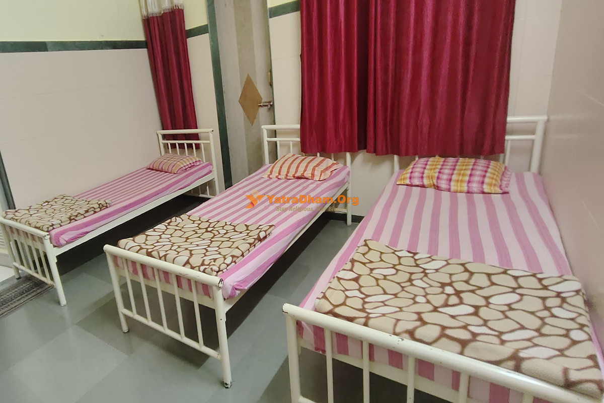 Shrimad Swami Samarth Sevakari Niwas (Dattdham) Trimbakeshwar 3 Bed Room View