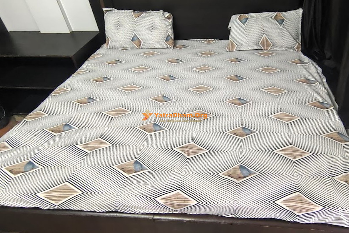 Bombay Walo Ki Dharamshala Kaila Devi 2 Bed Room