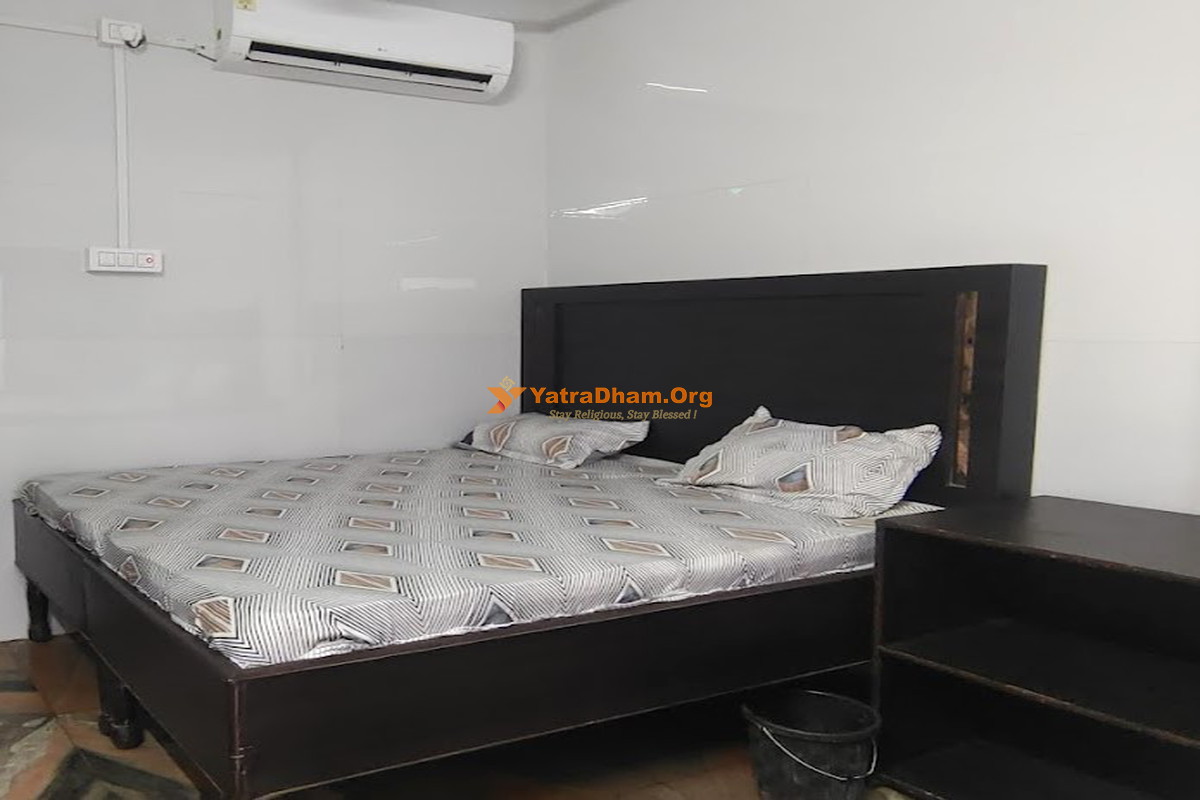 Bombay Walo Ki Dharamshala Kaila Devi 2 Bed Room