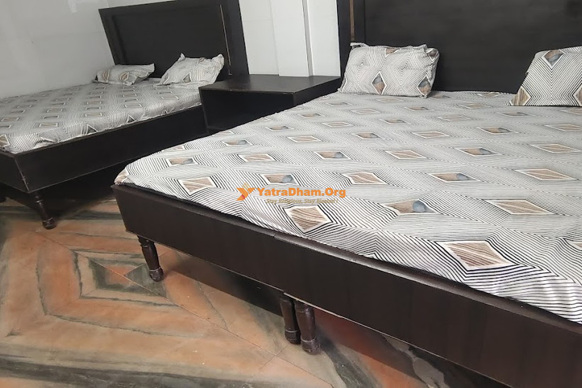 Bombay Walo Ki Dharamshala Kaila Devi 4 Bed Room