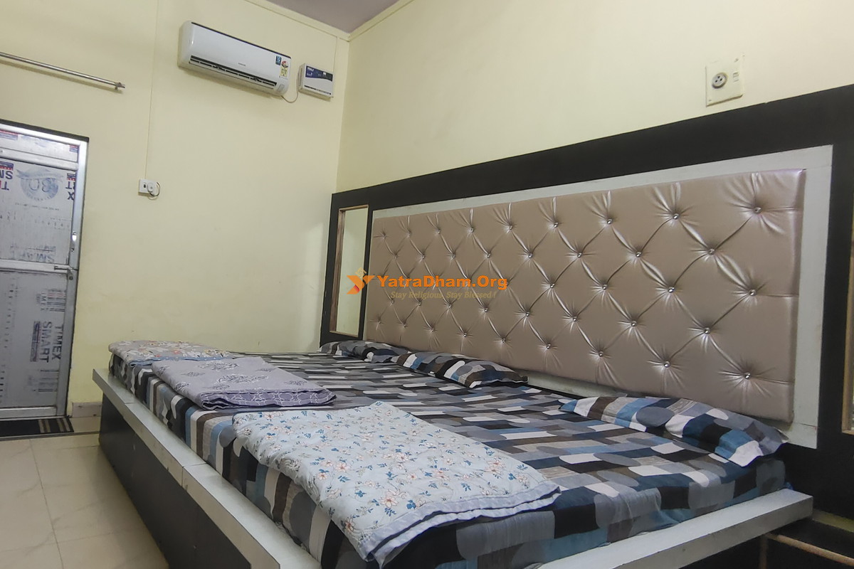 Gaya Yatri Niwas Kaila Devi 3 Bed Room View