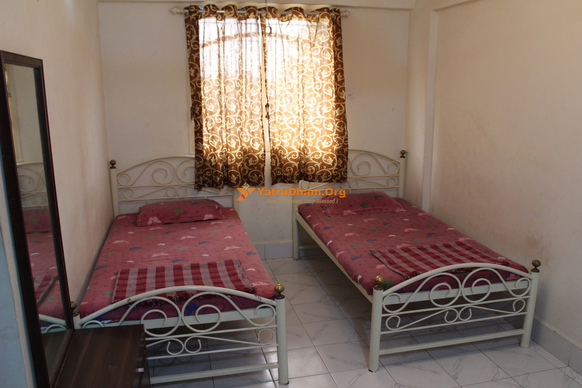 Shri Sai Narayan Baba Ashram Shirdi 2 Bed Room