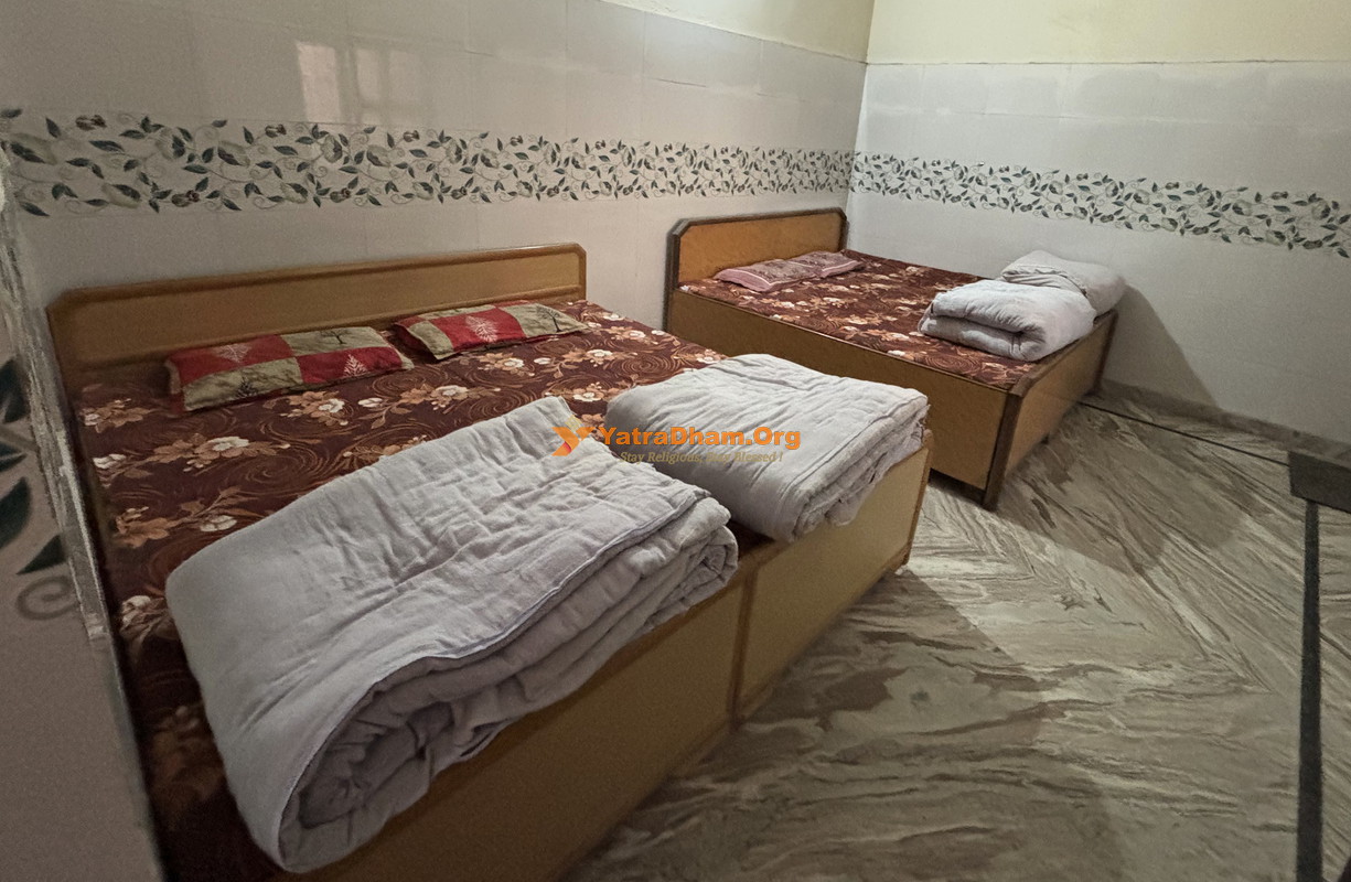 Shri Devpura Ashram Haridwar 4 Bed Room View