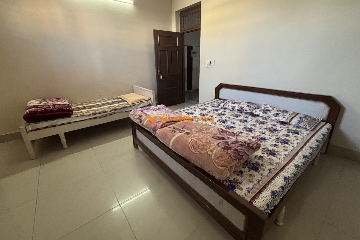 Lala Kishan Lal Seva Kunj Haridwar 3 Bed Room View