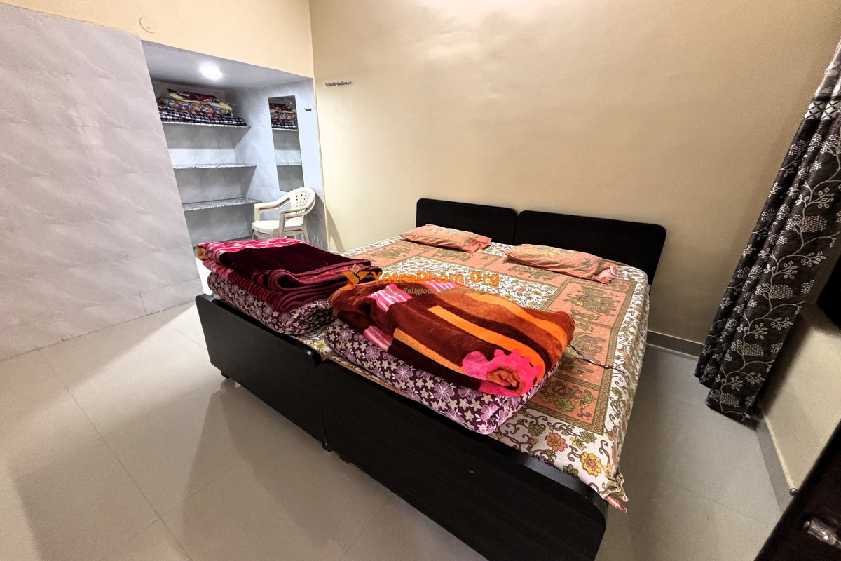 Swami Shree Hari Giri Ashram Haridwar 2 Bed Room