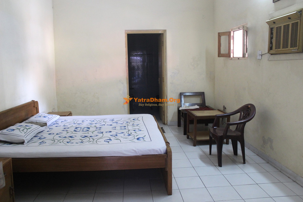 Birla House Dharamshala Haridwar 2 Bed Room