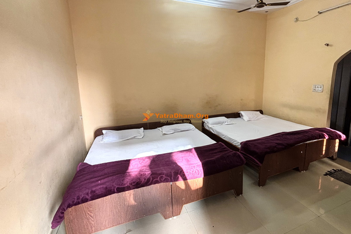 Gujarati Samaj Dharamshala Ujjain 4 Bed Room View