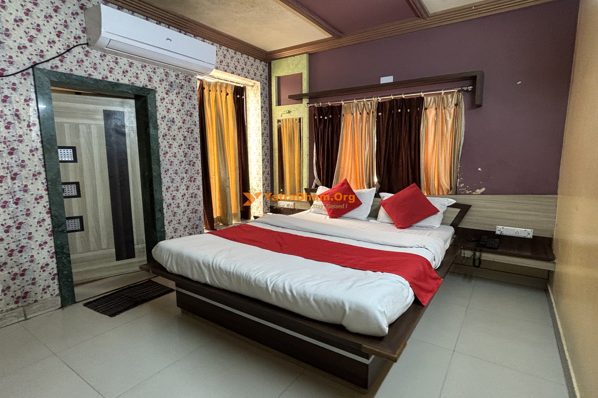 Hotel Raj Palace Dwarka 2 Bed Room View