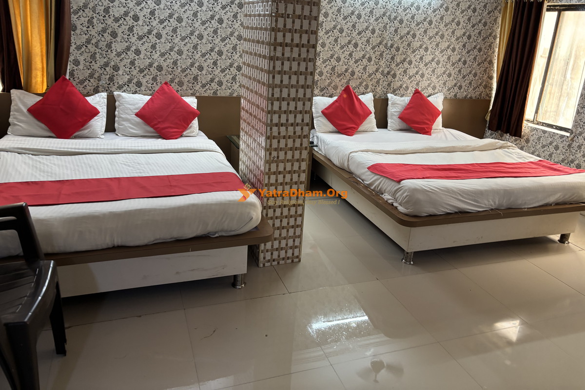 Hotel Raj Palace Dwarka 4 Bed Room View