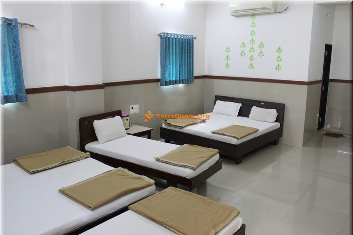 Parvati Pranam Ambaji 6 Bed Room