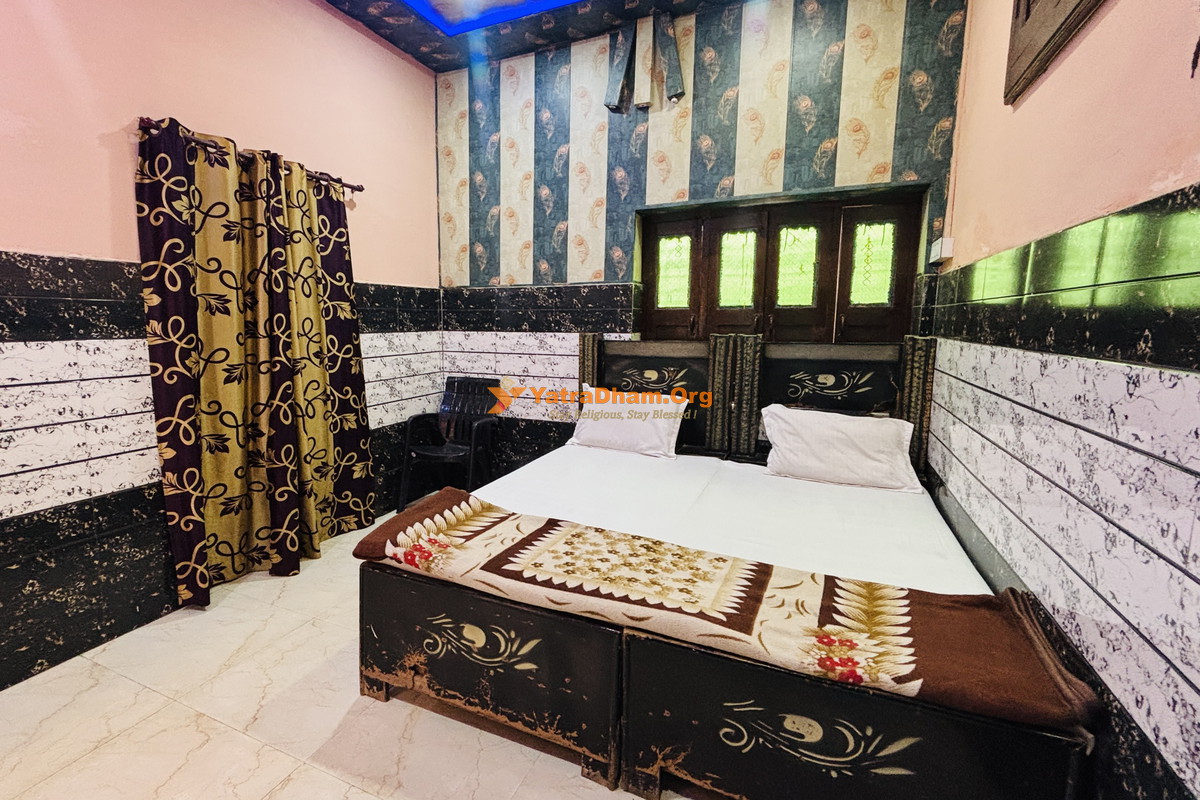 Laxmi Bhawan Dharamshala Mathura 2 Bed Room View