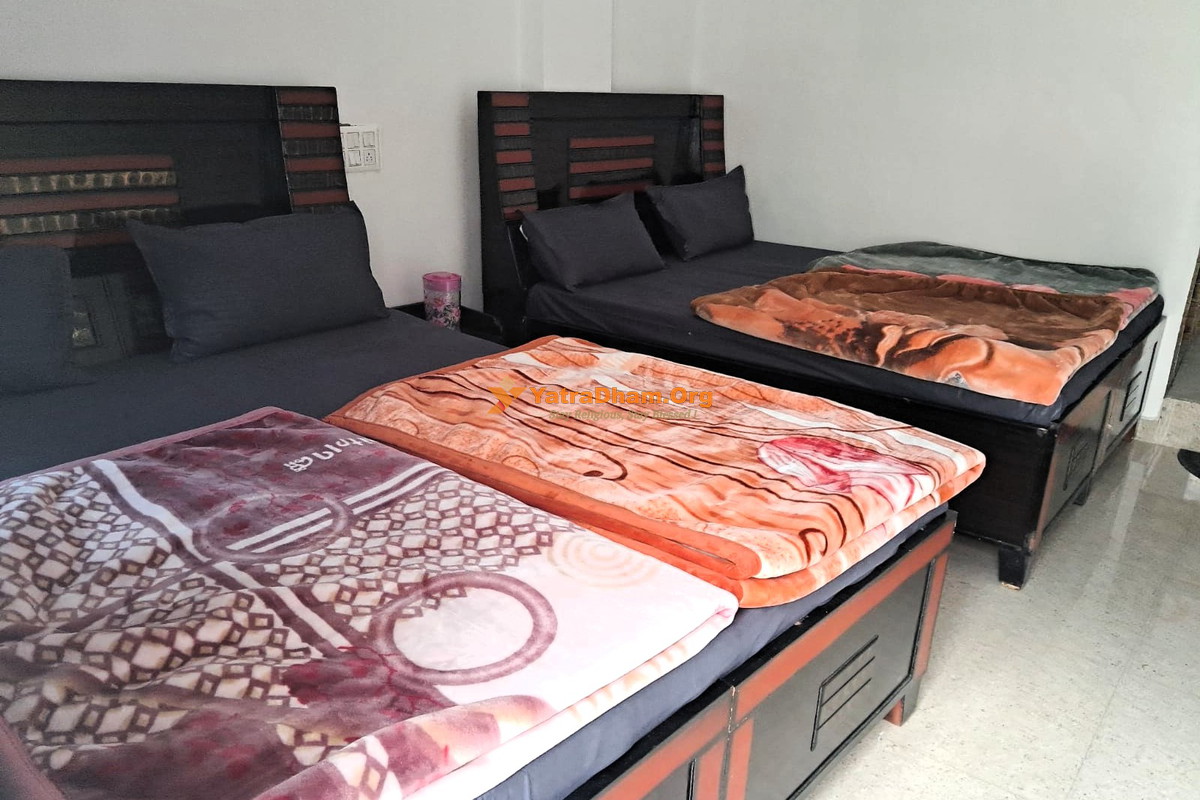 Hotel New Shiv Shakti Rampur Kedarnath Road 4 Bed Room View