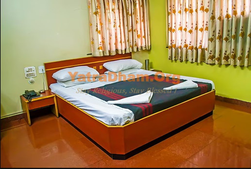 Hotel Sai Prasad Kaneri (Kolhapur)