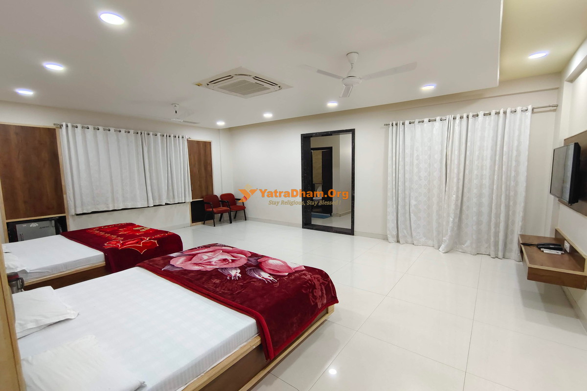 Shri Dwarkesh Bhawan Khatu 4 Bed Room