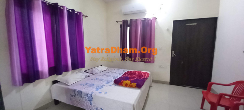 Shri Girdhar Kripa Kusum Dham Jatipura 2 Bed Room