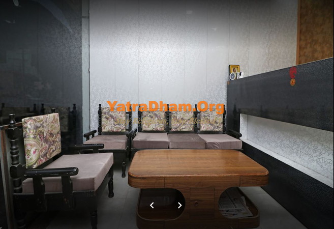 Hotel LoveKush Srinagar