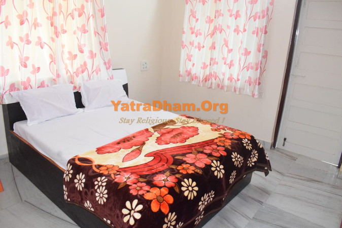 Mango Guest House Igatpuri Room