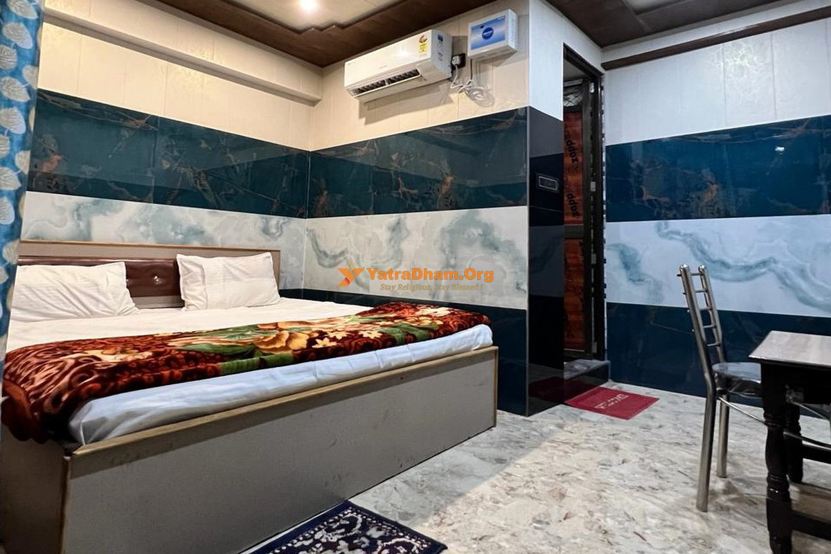 Ayodhya Hotel Raghunandan Inn 2 Bed Room View